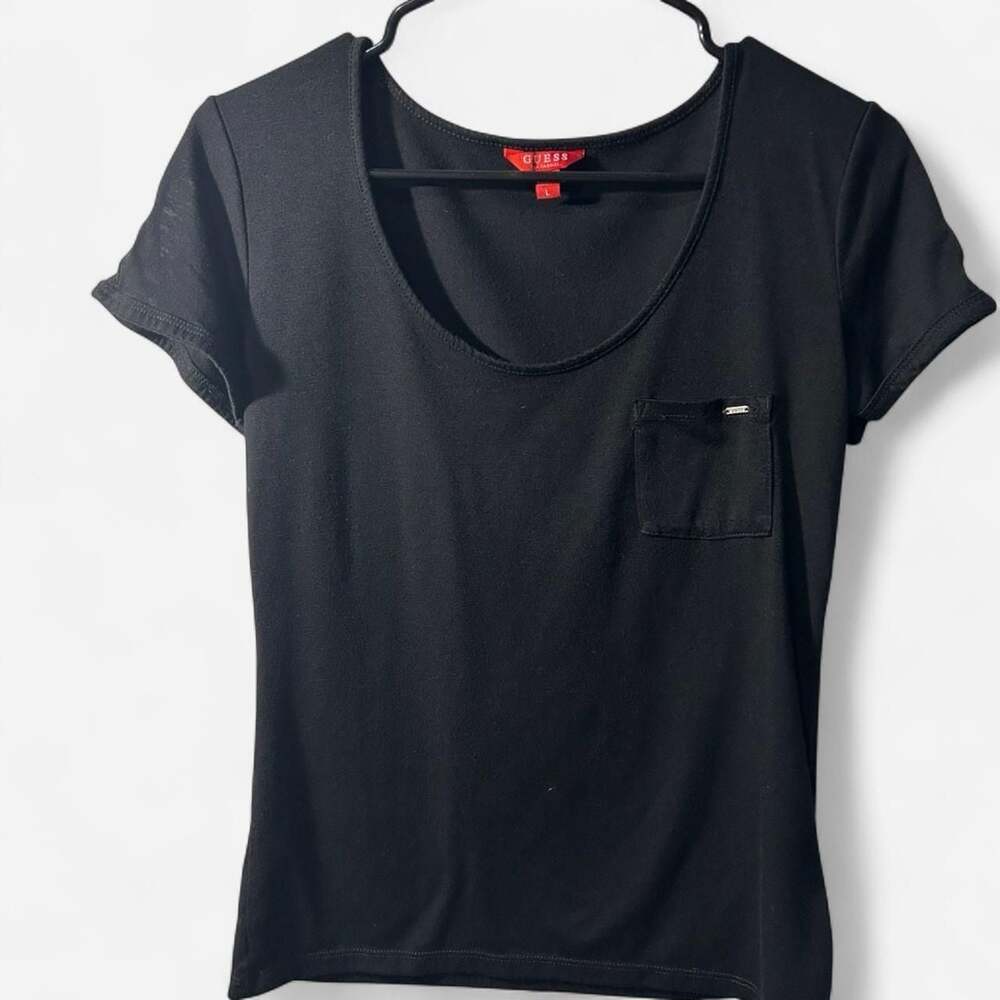 GUESS Los Angeles Cold Shoulder Pocket Tee Black Size Large